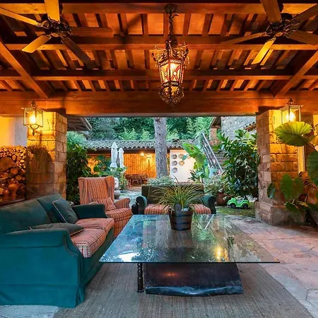 Villa Duarry - Barcelona 1 *